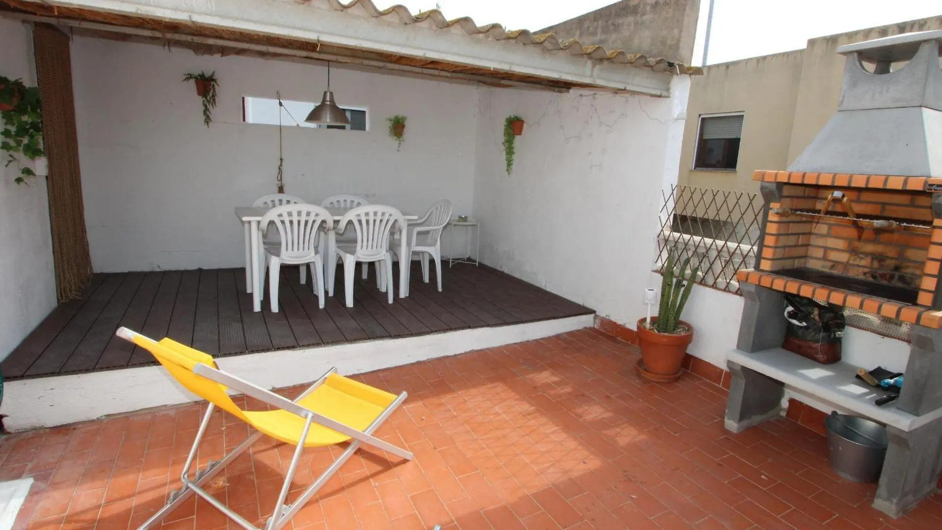Casa Carine, Ideal Vacaciones: Wifi, Opcional Aire Acondicionado, Admite Mascotas, Playa Para Perros - Es-184-63 Deltebre Spain